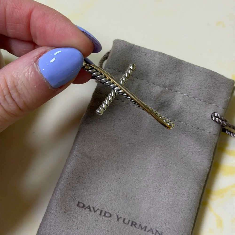 David Yurman cross pendant brushed gold - Picture 3 of 5